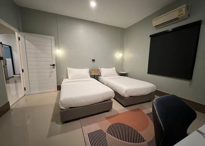 Runway Tail 145 Guest house 3*